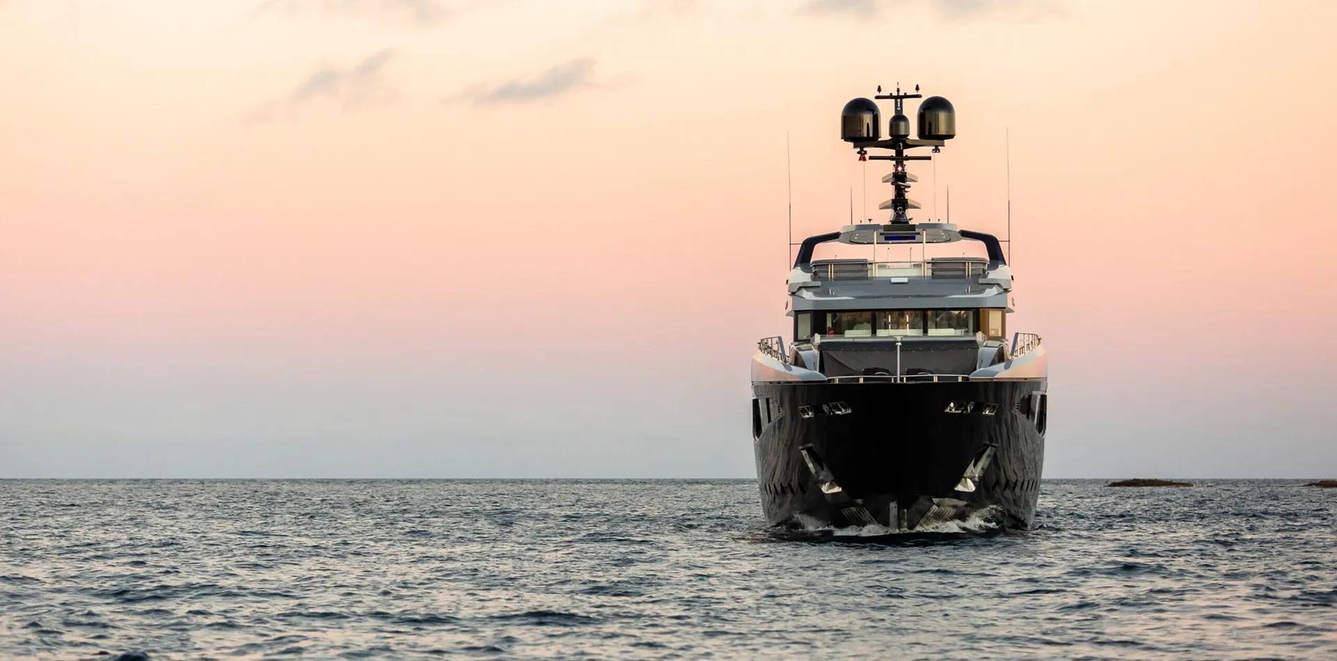B&I YACHTS | Services