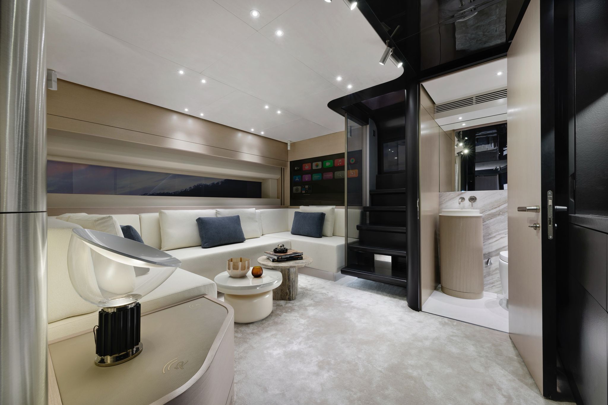 B&I YACHTS | INTERIOR MANUFACTURING